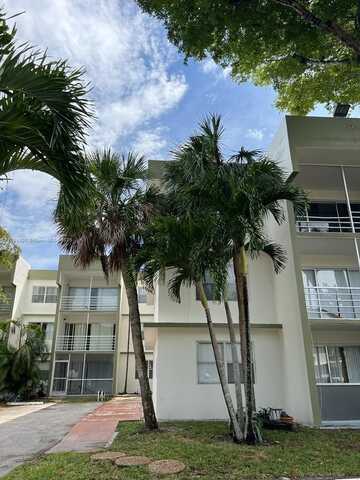 4215 N University Dr, Sunrise, FL 33351