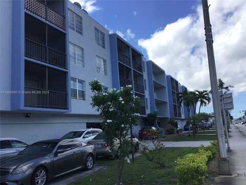 1250 NE 125th St, North Miami, FL 33161