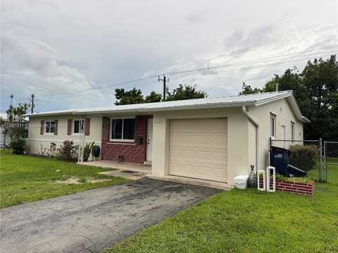 8942 SW 16th St, Miami, FL 33165