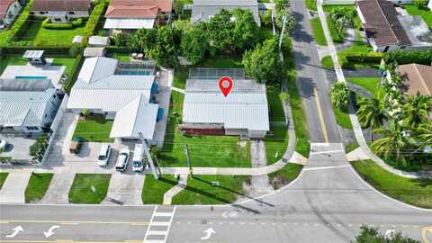 8942 SW 16th St, Miami, FL 33165