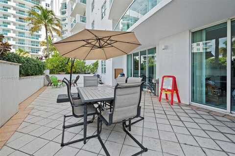 7900 Harbor Island Dr, North Bay Village, FL 33141