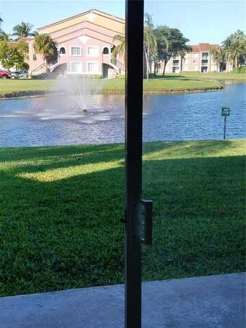 7888 Sonoma Springs Cir, Lake Worth, FL 33463