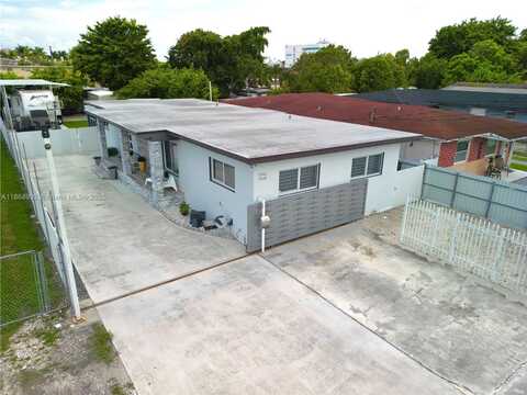 7046 SW 22nd St, Miami, FL 33155
