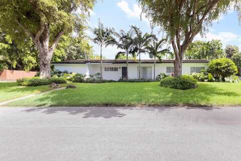 5801 SW 100th St, Pinecrest, FL 33156
