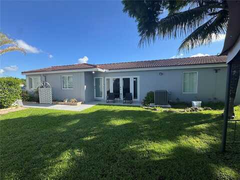 17201 SW 142nd Ct, Miami, FL 33177
