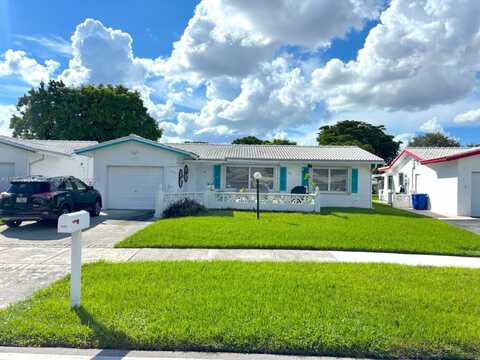 1441 W Campanelli Dr, Plantation, FL 33322