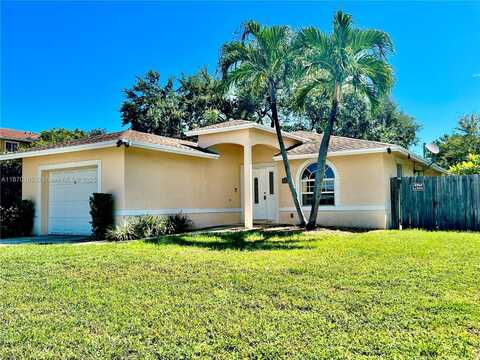 100 NW 3rd Ave, Hallandale Beach, FL 33009