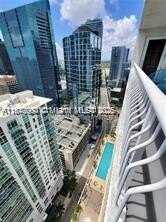 1200 Brickell Bay Dr, Miami, FL 33131