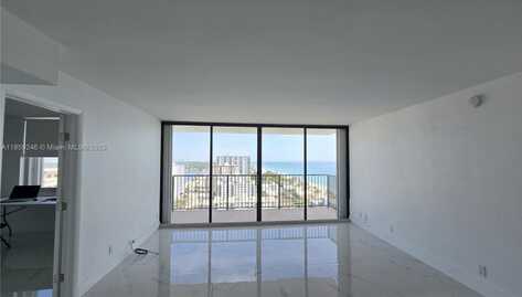 2101 S Ocean Dr, Hollywood, FL 33019
