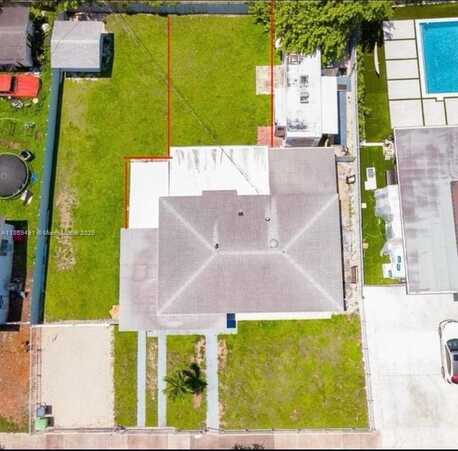 9915 Nicaragua Dr, Cutler Bay, FL 33189