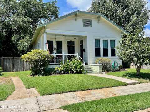 915 39th Avenue, Gulfport, MS 39501