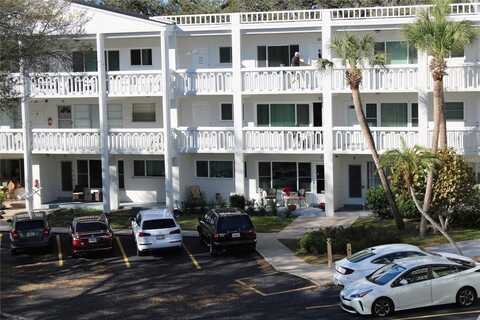 2021 AUSTRALIA WAY W, CLEARWATER, FL 33763
