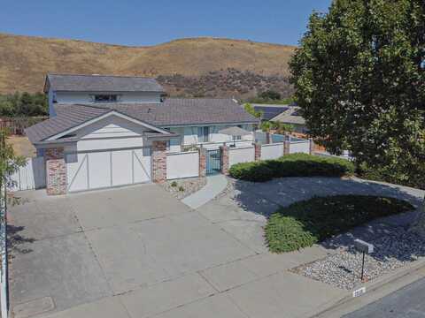 23020 Guidotti DR, SALINAS, CA 93908