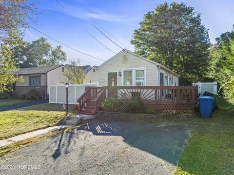 250 Brookside Avenue, Laurence Harbor, NJ 08879