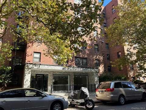 99-11 60 Ave, Corona, NY 11368