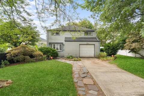 604 Dartmouth Street, Westbury, NY 11590