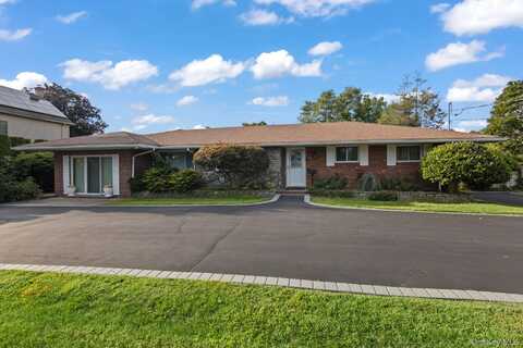 137 Burr Rd, East Northport, NY 11731