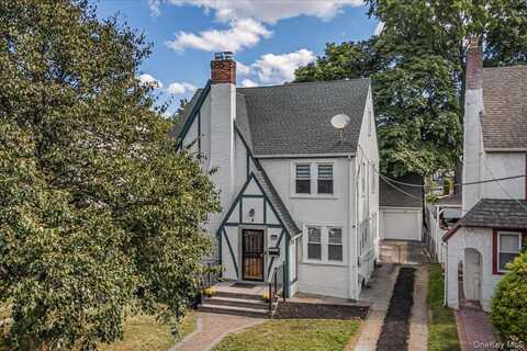 11461 176th Street, Addisleigh Park, NY 11434