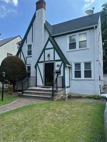 11461 176th Street, Addisleigh Park, NY 11434