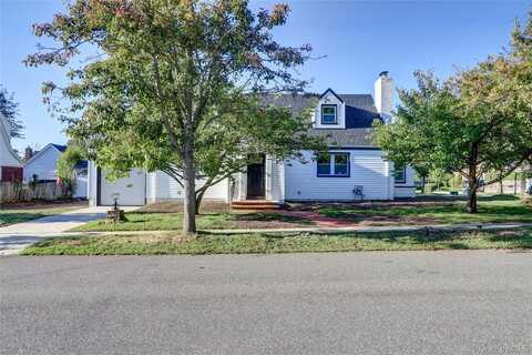 70 Morris Avenue, Malverne, NY 11565