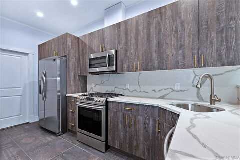 48-54 46th Street, Sunnyside, NY 11377