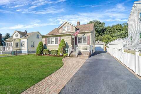 206 Wilson Boulevard, Islip, NY 11751