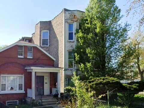 454 N Hamlin Avenue, Chicago, IL 60624