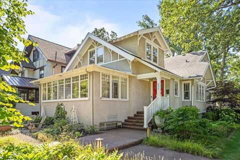 631 Central Avenue, Wilmette, IL 60091