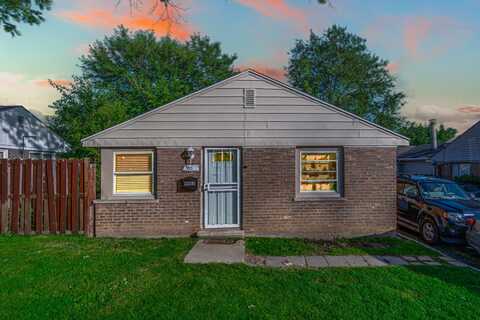 9953 Elm Circle Drive, Oak Lawn, IL 60453