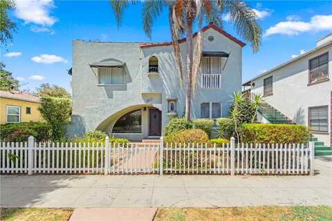 2109 Chestnut Avenue, Long Beach, CA 90806
