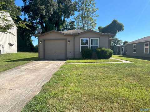 236 Whitestone Drive NE, Huntsville, AL 35810