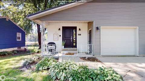 203 B 26th Ave S, Clear Lake, IA 50428