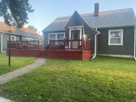 1713 Pine, Burlington, IA 52601