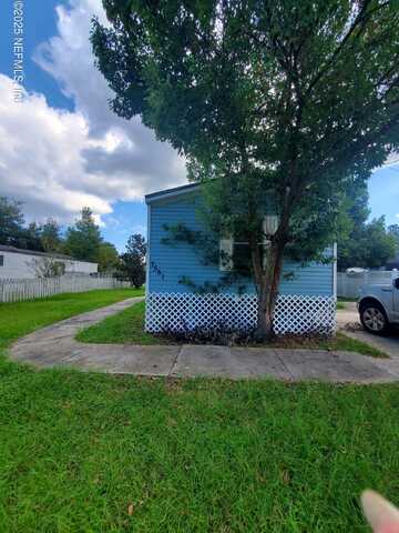 7551 TAURUS Circle W, Jacksonville, FL 32222