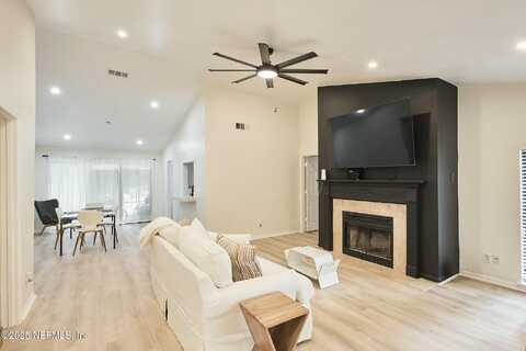 1104 WOOD HILL Place unit: 1104, Jacksonville, FL 32256