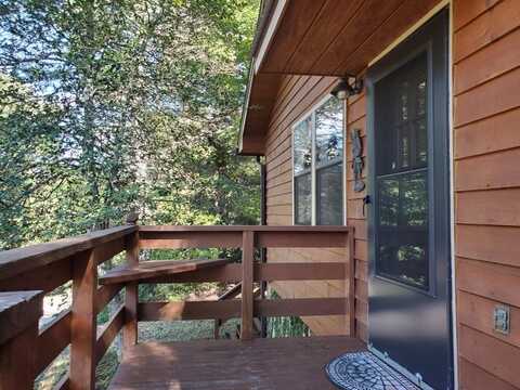 83 Boxborough Drive, Blue Ridge, GA 30512