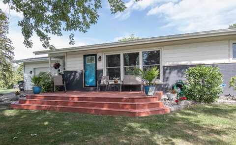 206 Center Avenue, Kendallville, IN 46755