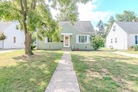 25530 Richards Avenue, Euclid, OH 44132