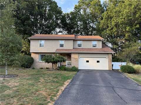 1422 Turnberry Drive, Boardman, OH 44512