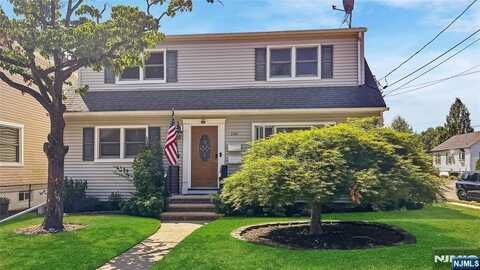 106 6th Avenue 2, Hawthorne, NJ 07506