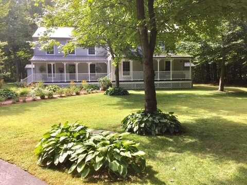 3045 East Main Street, Conway, NH 03813