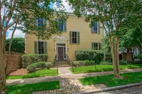 1639 ARABELLA Street, New Orleans, LA 70115