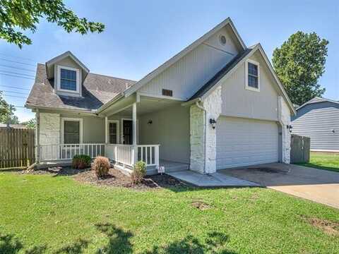 2705 E Reno Street, Broken Arrow, OK 74014