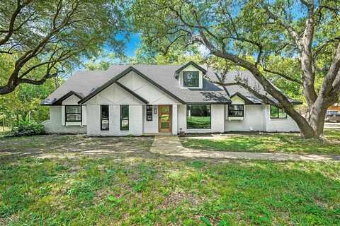 112 Forest Brook Street, Oak Leaf, TX 75154
