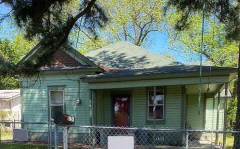 1750 Maple Avenue, Paris, TX 75460