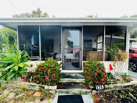 249 Jasper Street W, Largo, FL 33770