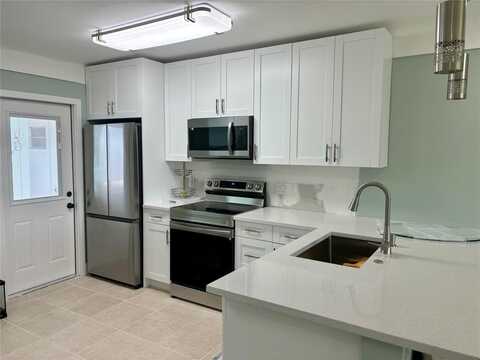 undefined, Lighthouse Point, FL 33064