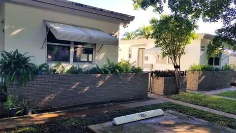 1933 Dewey St, Hollywood, FL 33020