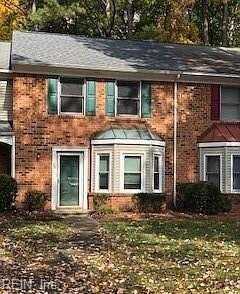 30 Corwin Circle, Hampton, VA 23666