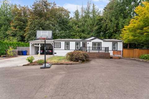 17649 S GREENFIELD DR, Oregon City, OR 97045